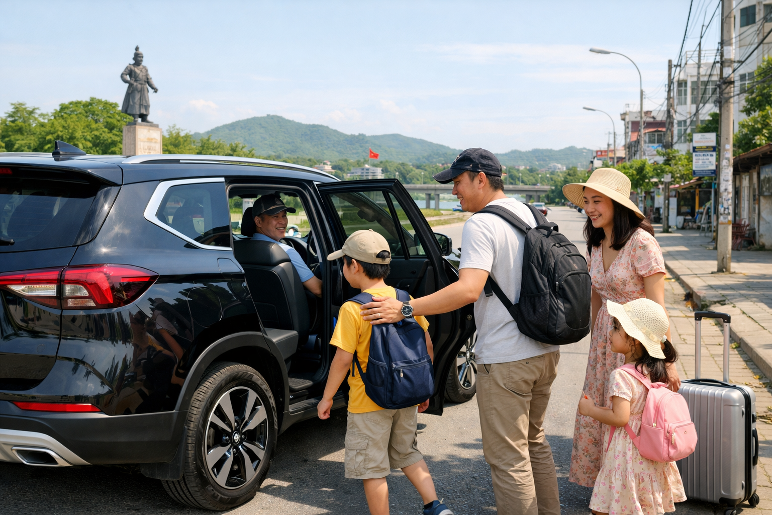 Xe hợp đồng tham quan Núi Thiên Ấn bằng ô tô đời mới, đi riêng theo lịch trình an toàn